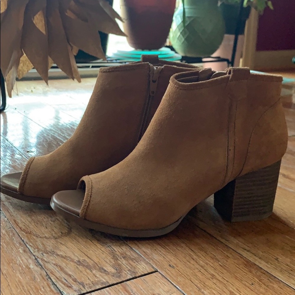 Aldo peep toe booties
